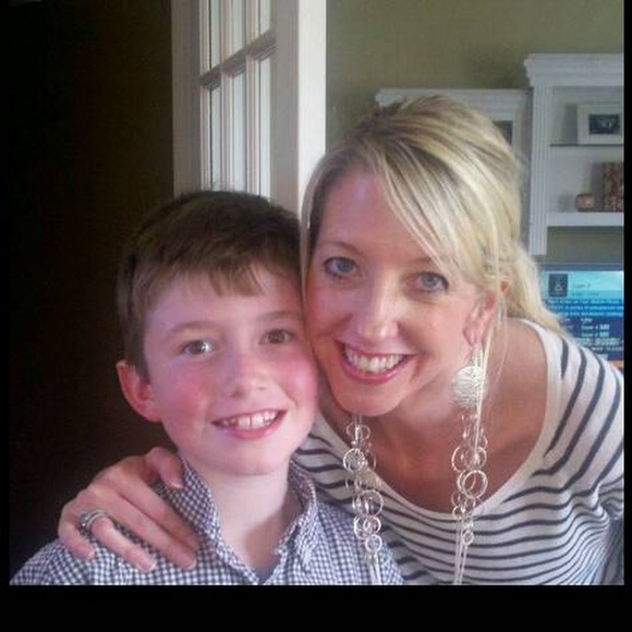 Meet your Posher, Donna - Picture 1 of 1